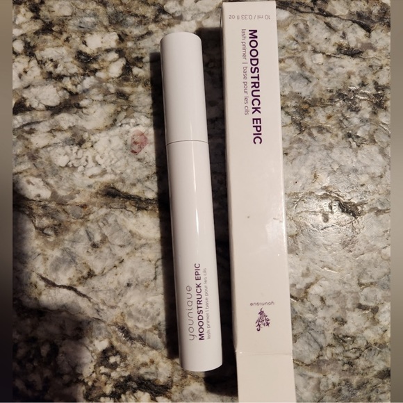 NWT Younique moodstruck epic lash primer 10ml/.033 fl oz - Picture 2 of 3